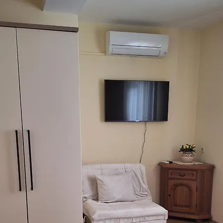 Belmi Apartament *