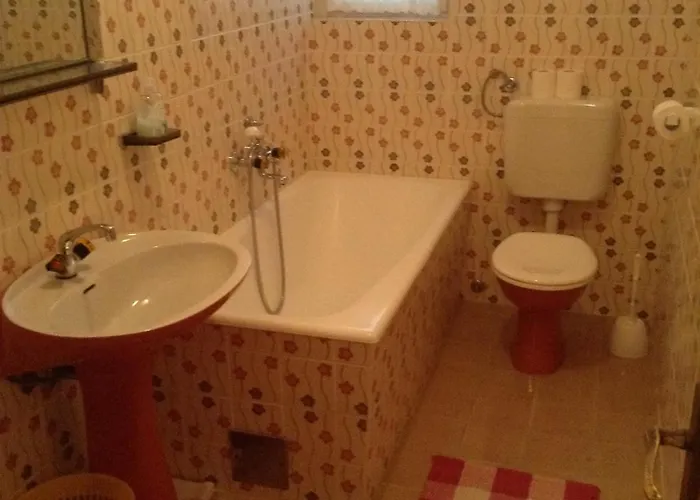 Apartment Biserka