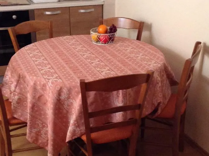 Apartment Biserka *